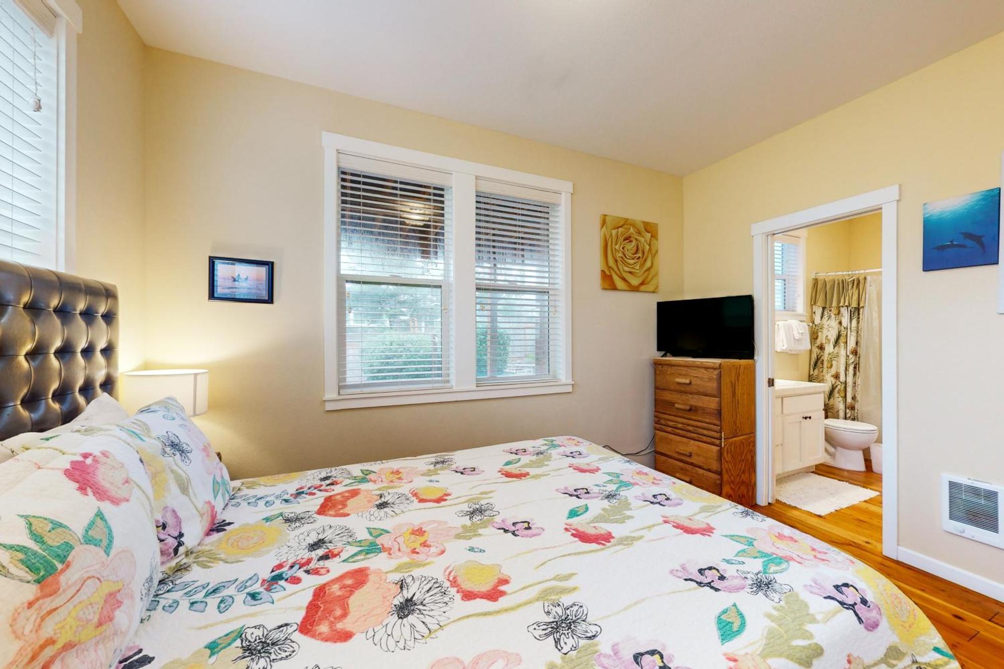 The Yellow Rose House Lincoln City Bagian luar foto